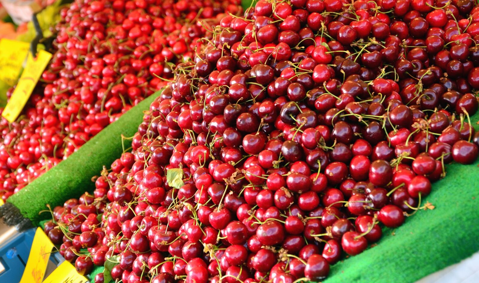Nikon D5100 sample photo. Cherry, fruit, food, peduncle photography
