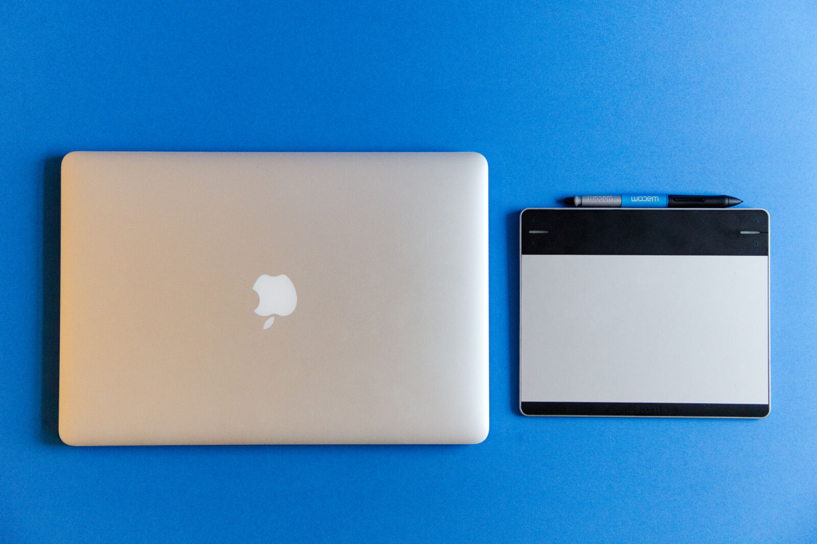 Canon EOS 600D (Rebel EOS T3i / EOS Kiss X5) sample photo. Intuos, macbook, retina, wacom photography