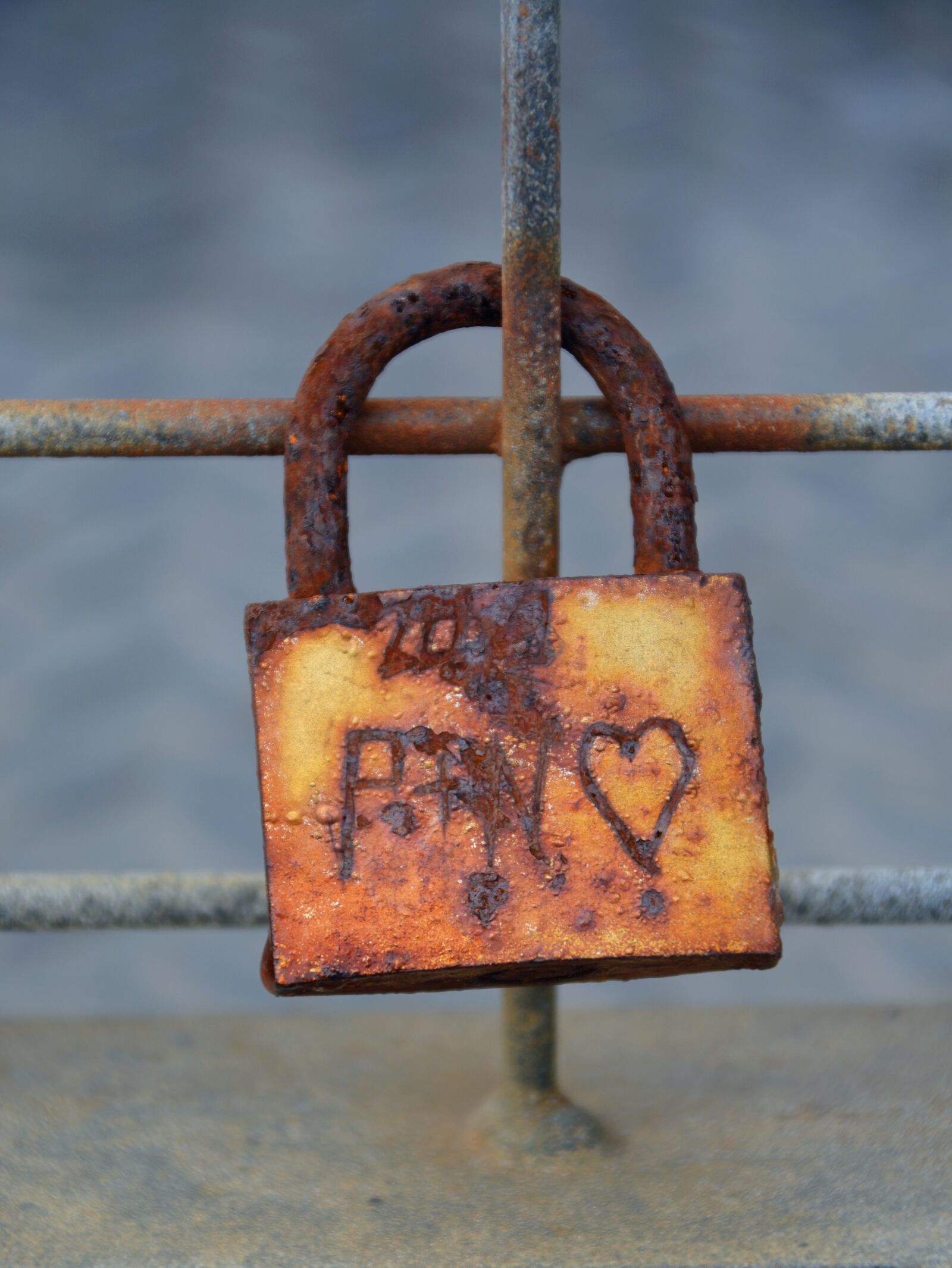 Nikon D5200 sample photo. Castle, old, heart photography