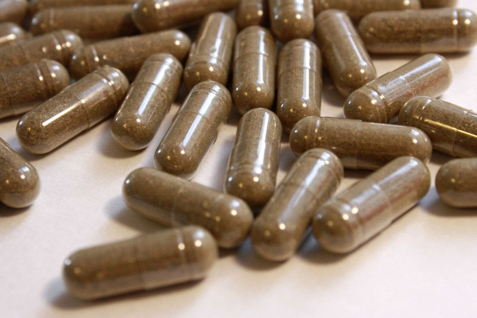 f/3.5-5.6 IS sample photo. Diet supplements, vitamins, prescription photography