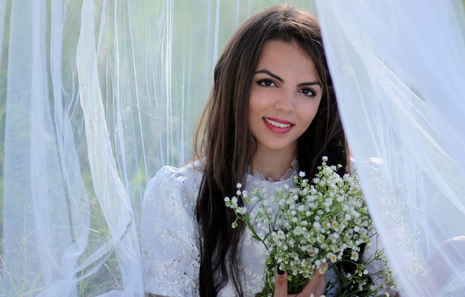 Canon EOS 450D (EOS Rebel XSi / EOS Kiss X2) sample photo. Girl, veil, white photography