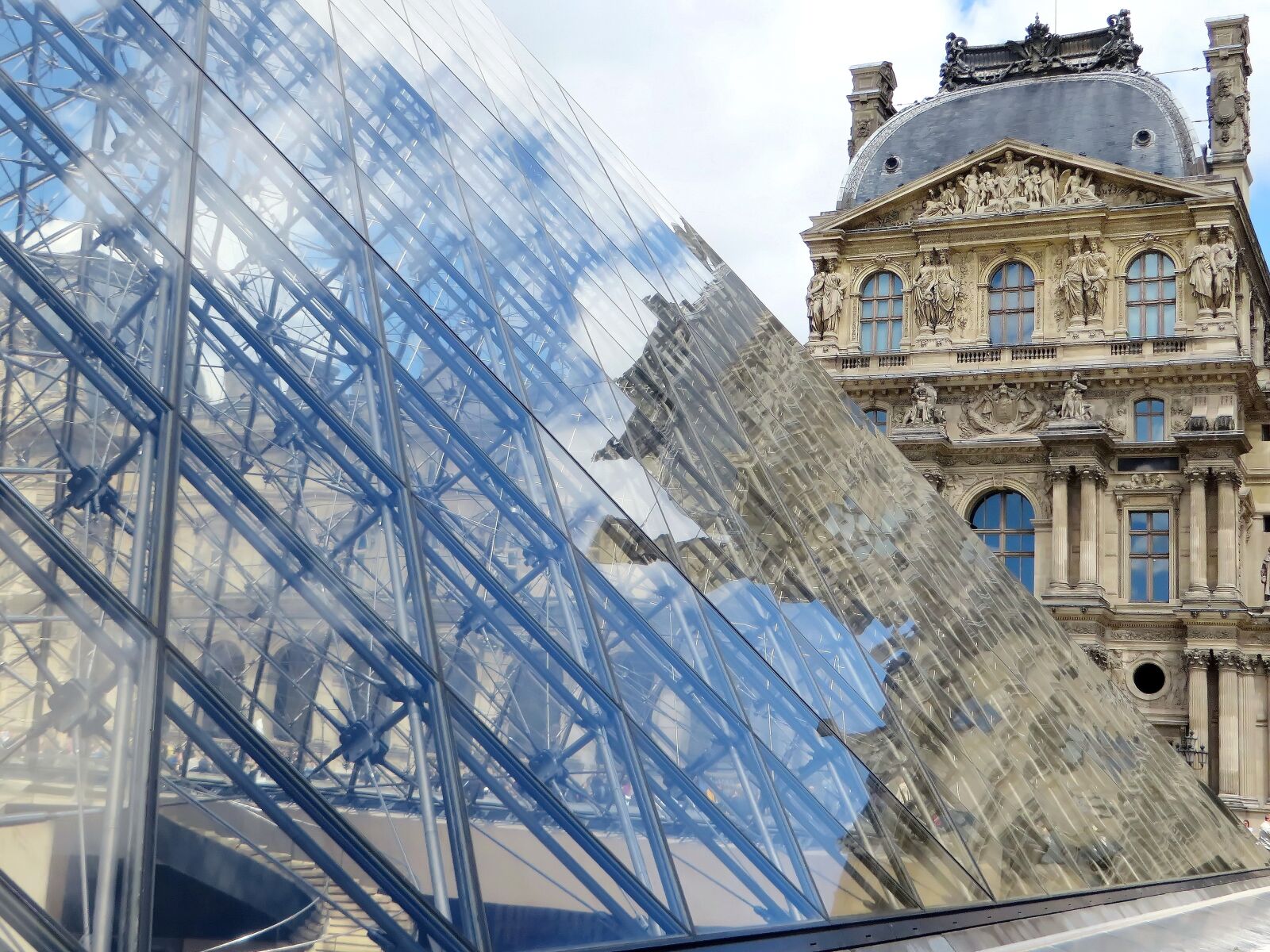 Canon PowerShot SX270 HS sample photo. Paris, the louvre, pyramid photography