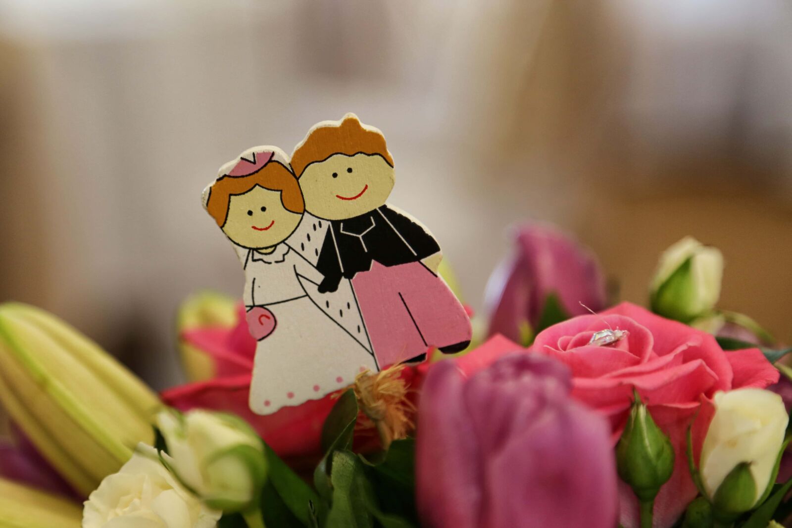 Canon EF 24-105mm F4L IS USM sample photo. Bouquet, groom, miniature, bride photography