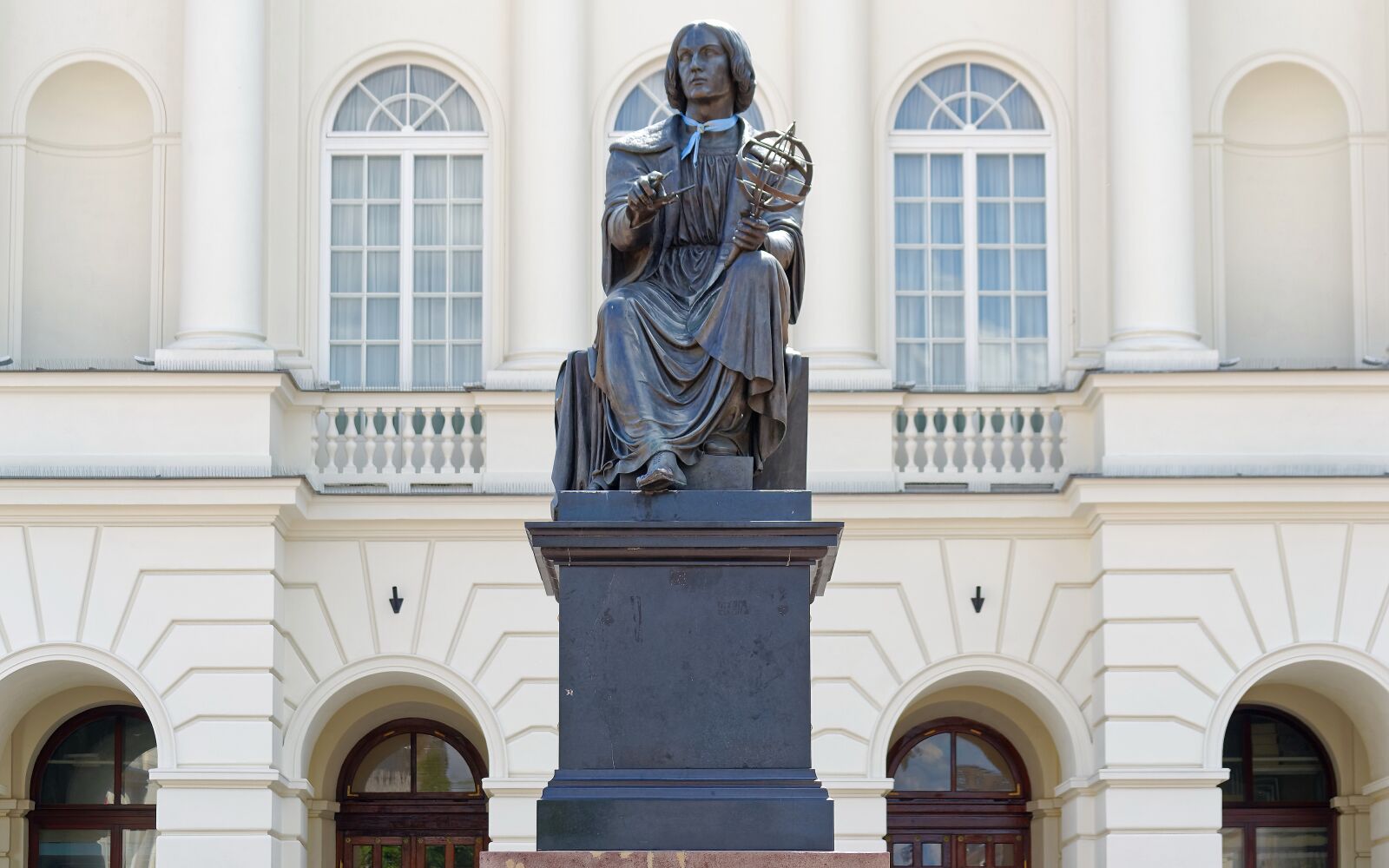 Nikon D3100 sample photo. Statue, sculpture, metal photography