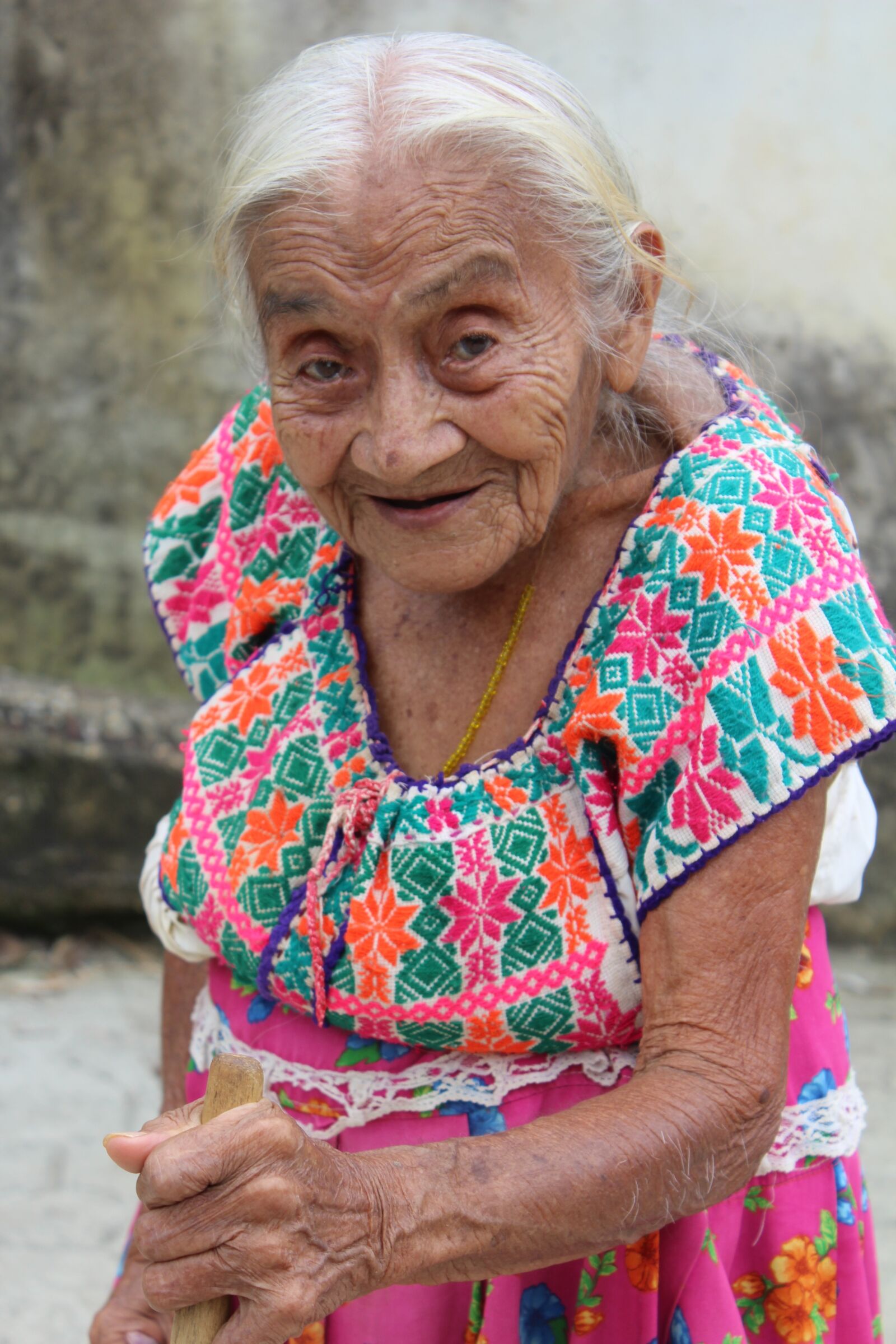 Canon EOS 1200D (EOS Rebel T5 / EOS Kiss X70 / EOS Hi) sample photo. Oaxaca, mexico, poverty photography