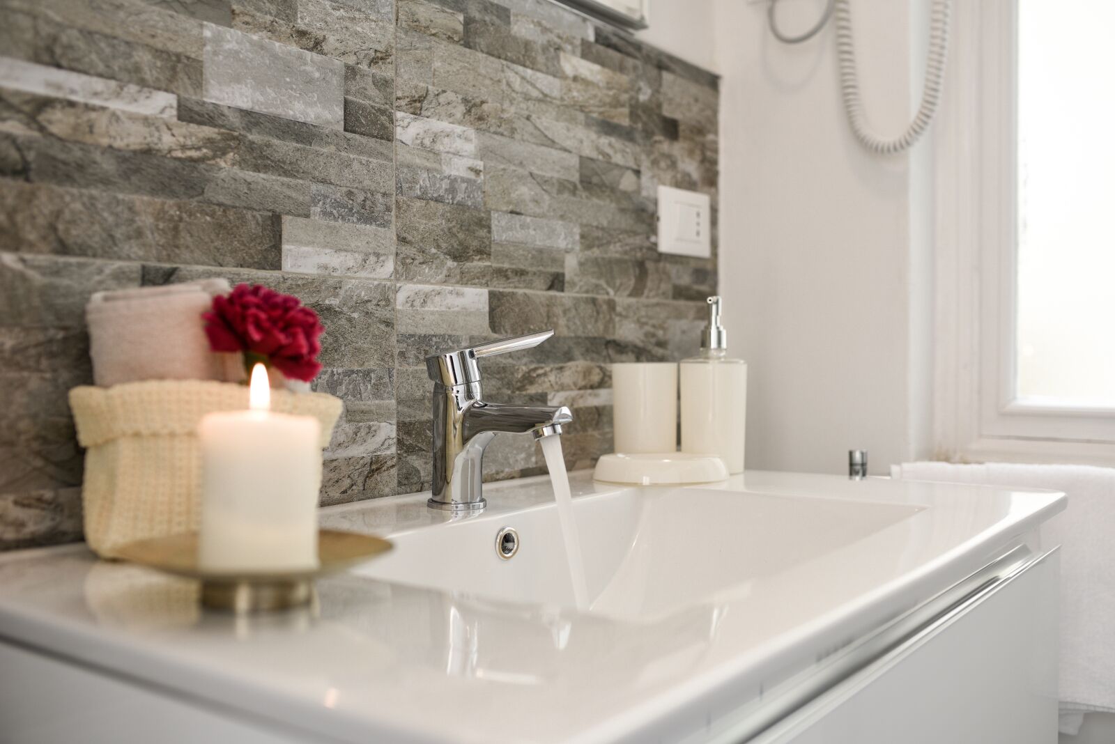 Nikon D810 sample photo. Faucet, bathroom, water photography
