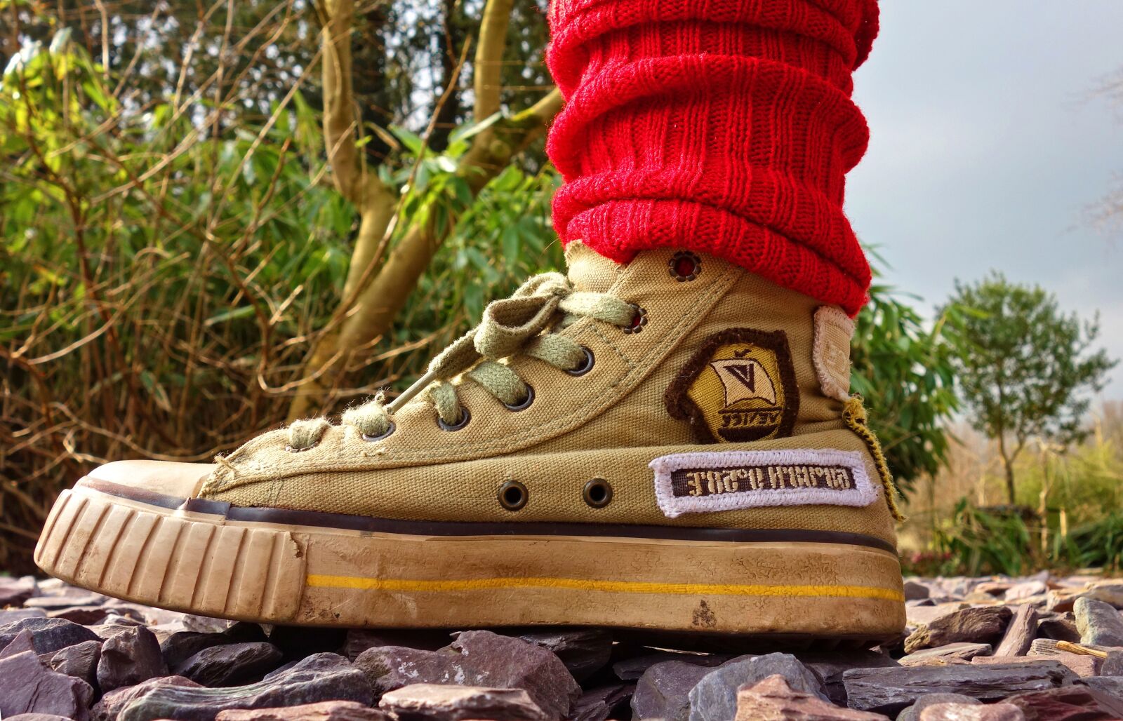 Sony Cyber-shot DSC-RX100 sample photo. Foot, leg, shoe photography