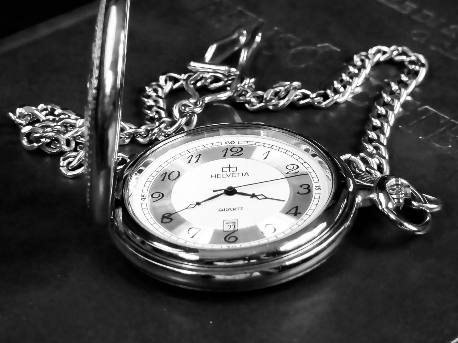 Panasonic DMC-FZ72 sample photo. Hour s, pocket watch photography