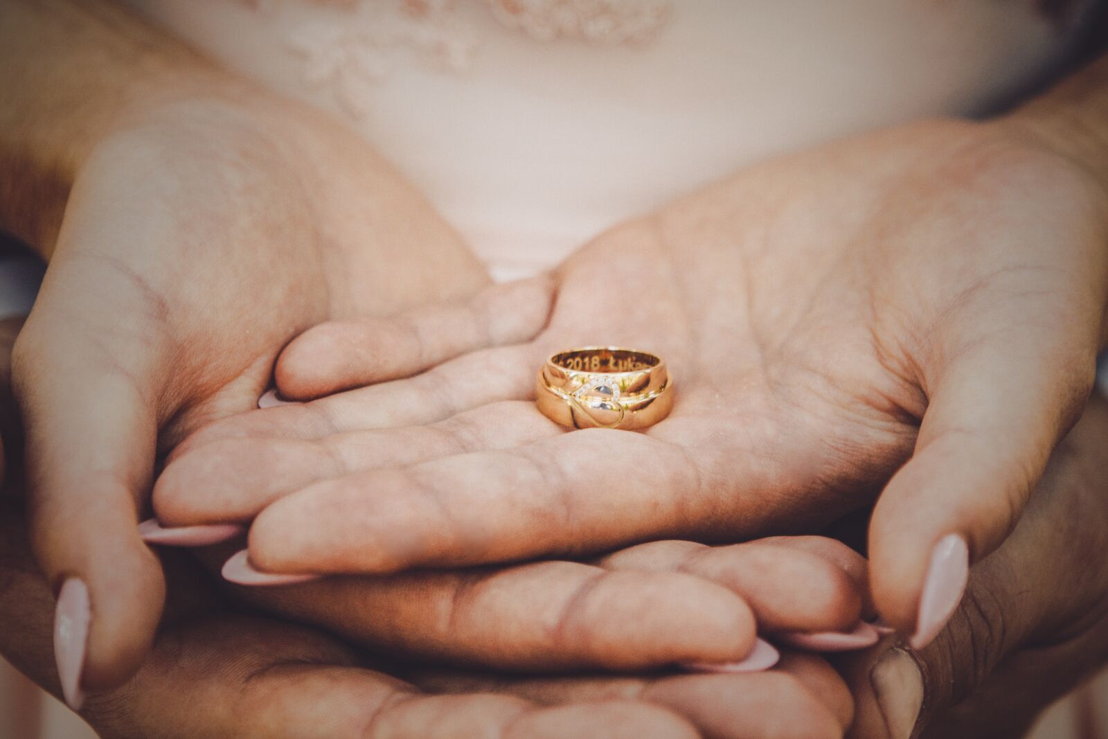 Canon EOS 6D + Canon EF 24-70mm F2.8L USM sample photo. Wedding, wedding rings, marriage photography
