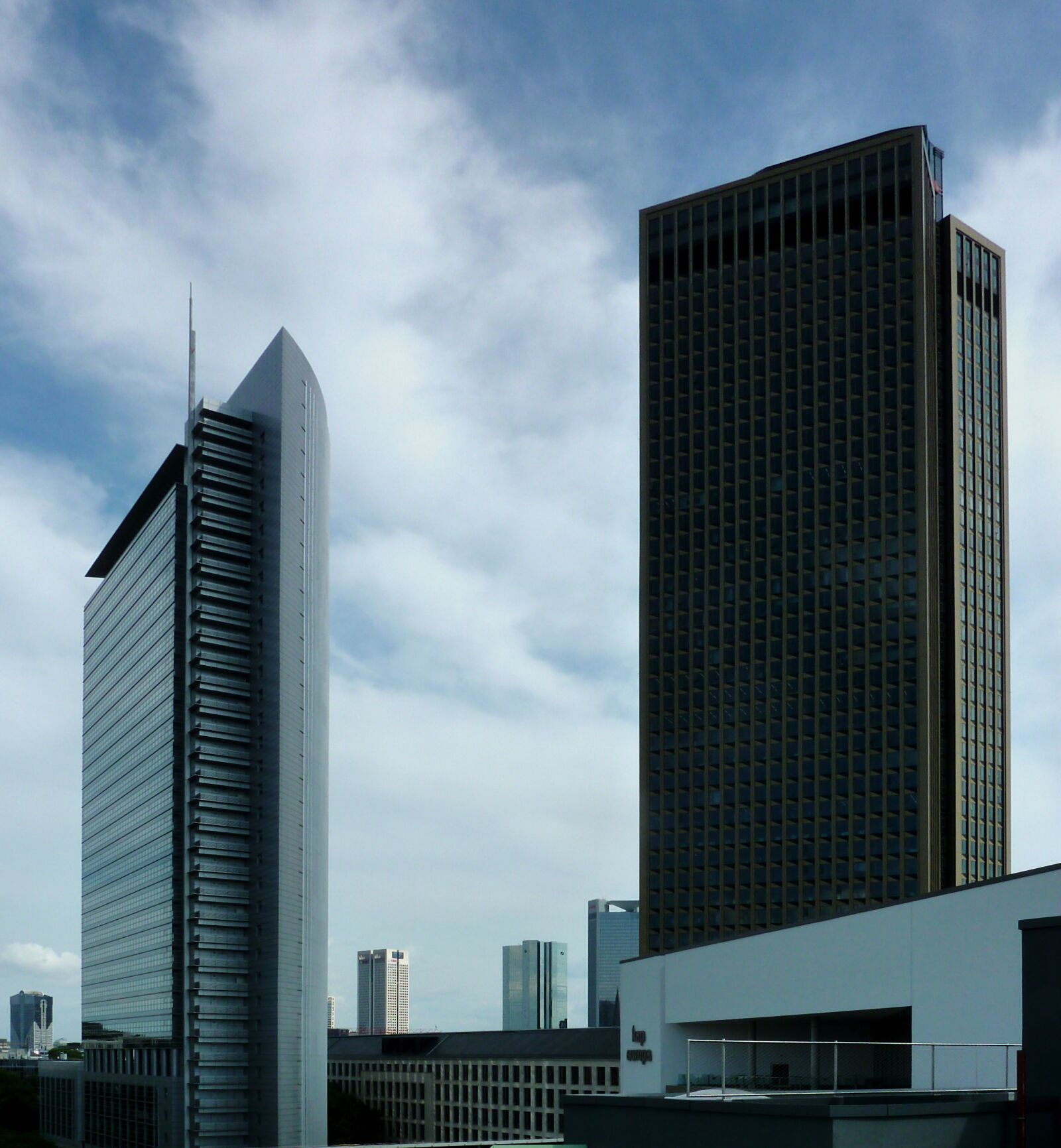 Panasonic DMC-TZ7 sample photo. Skyscraper, window, frankfurt photography