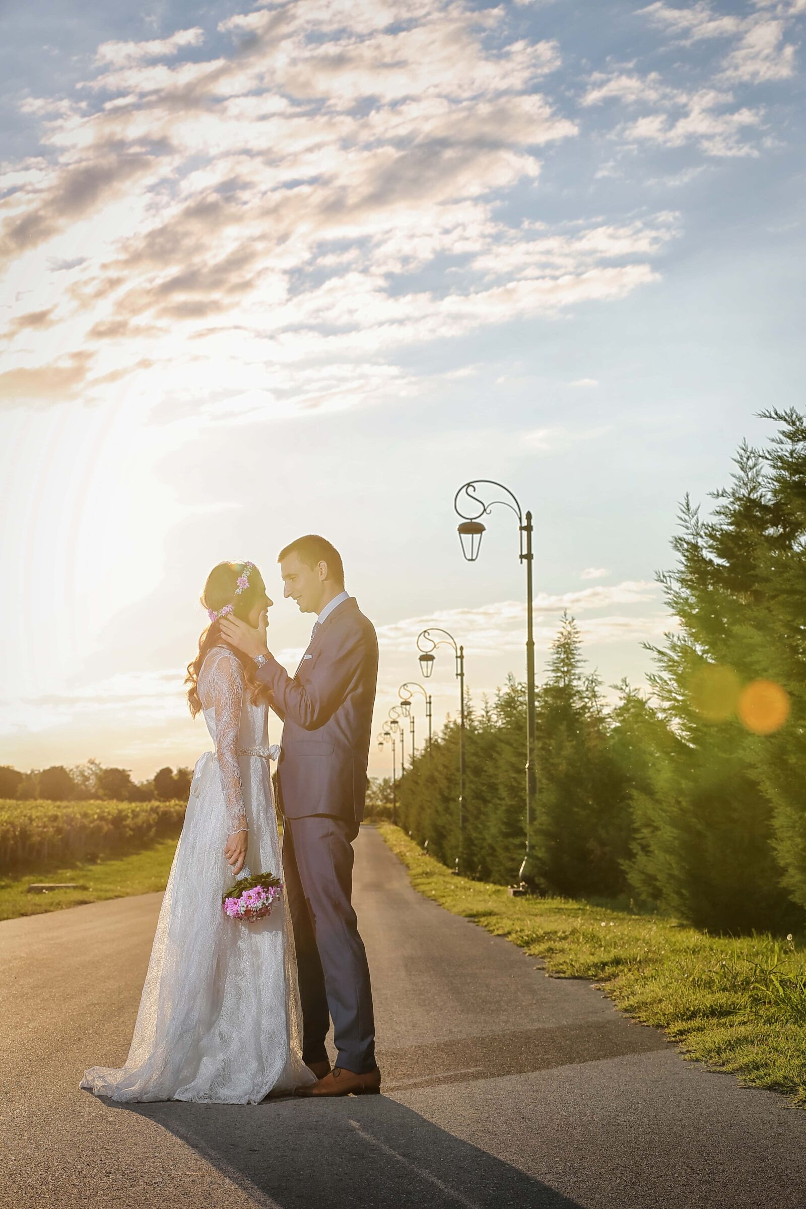 Canon EF 70-200mm F2.8L IS II USM sample photo. Sunrays, sunshine, bride, groom photography