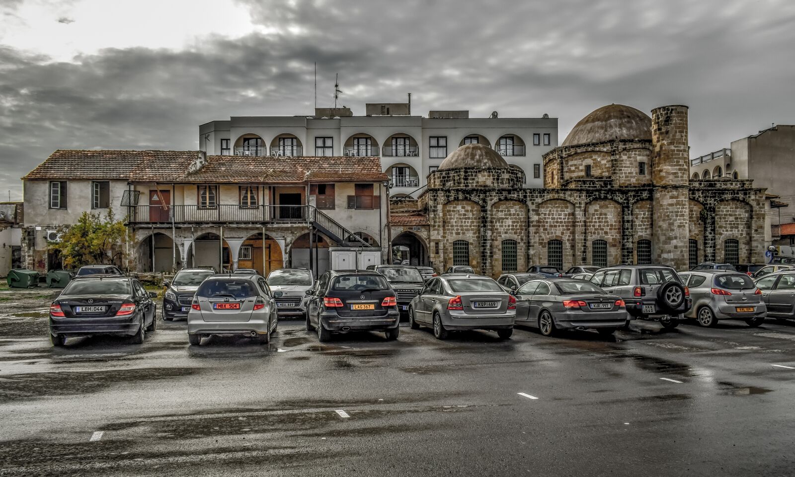 Nikon D3300 sample photo. Parking lot, old buildings photography