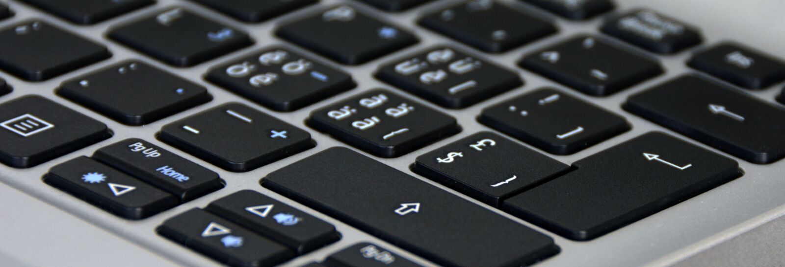 Nikon D7100 sample photo. Keyboard, silver, black photography