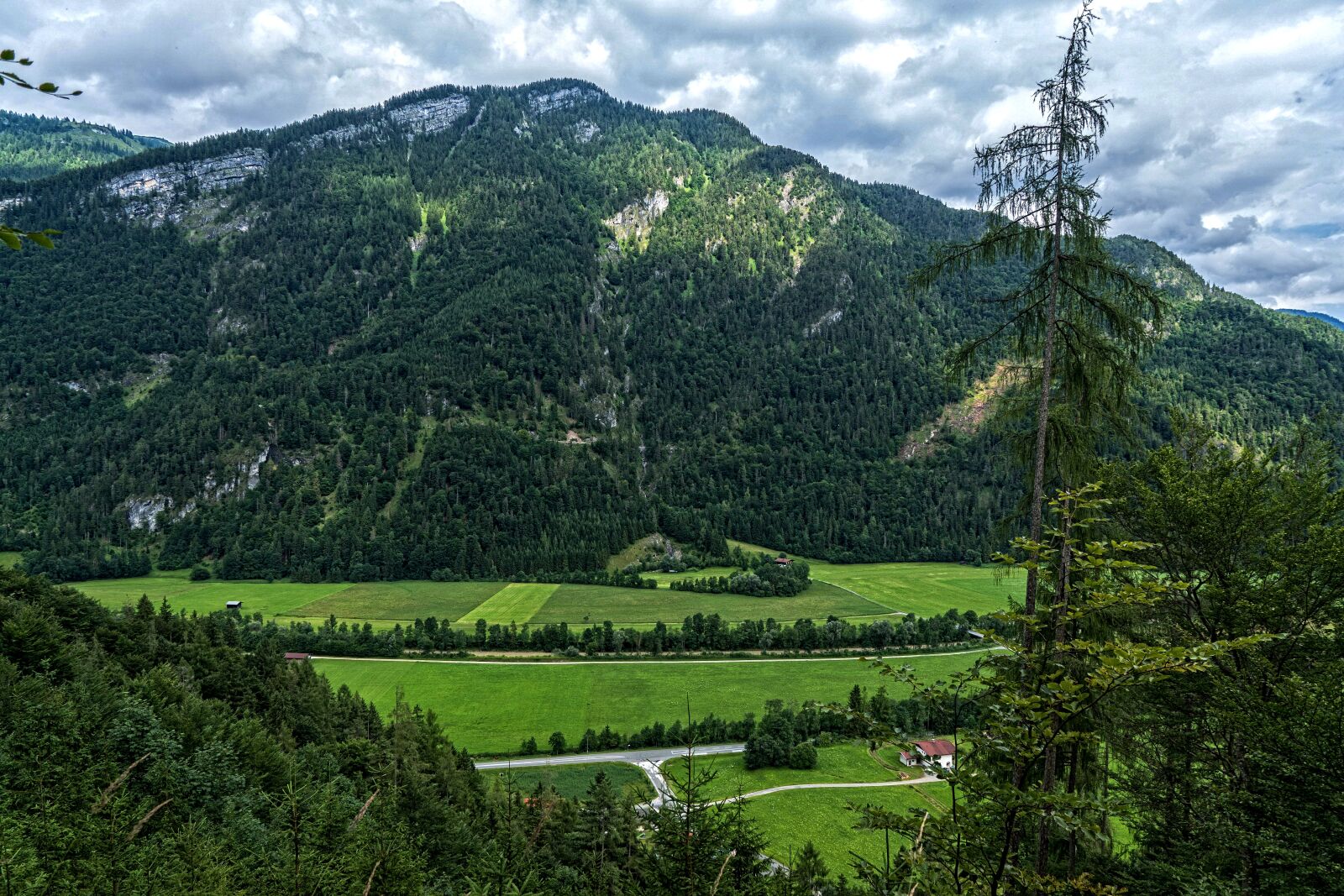 Sony ILCA-77M2 + Sony DT 16-50mm F2.8 SSM sample photo. Hagertal, kössen, tyrol photography