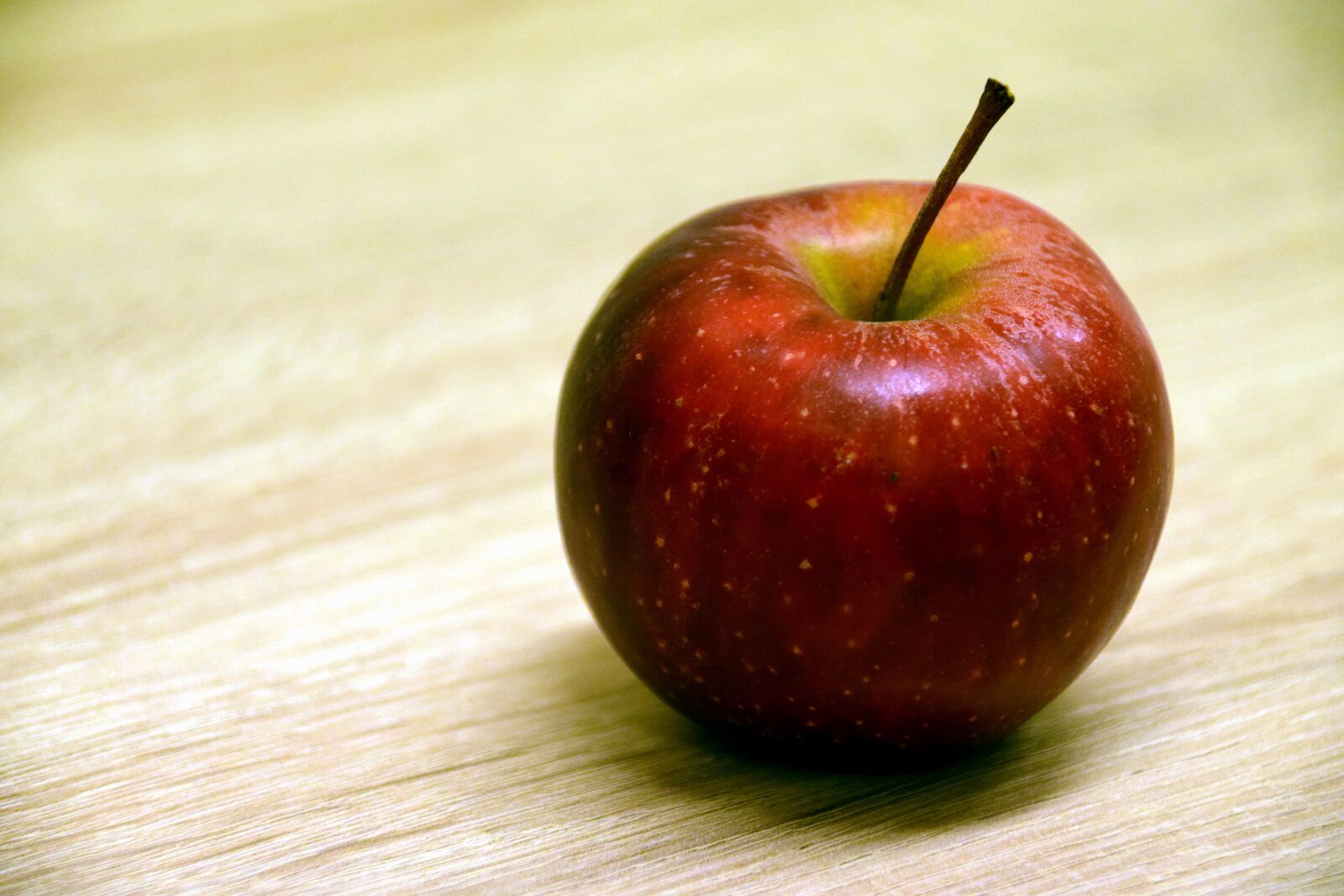 Nikon D3300 sample photo. Apple, food, fruit, delicious photography