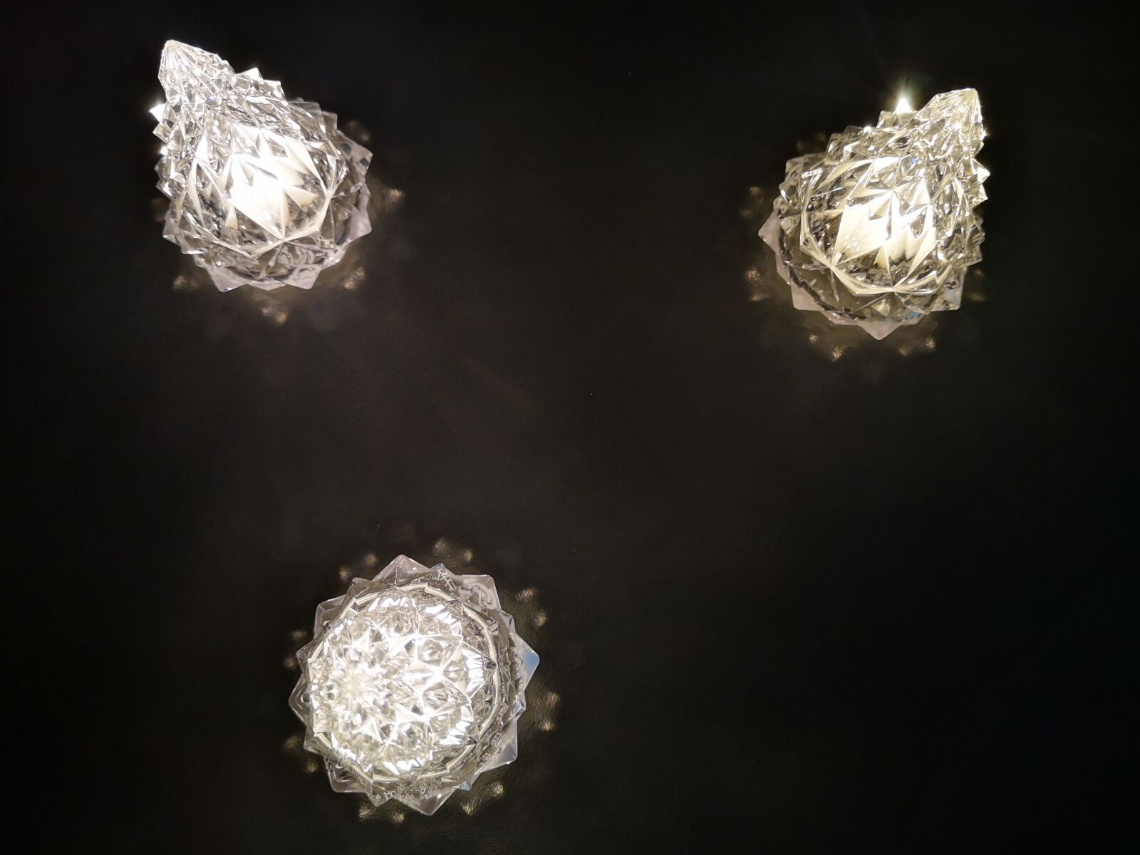 HUAWEI P20 sample photo. Lamp, christmas, black photography