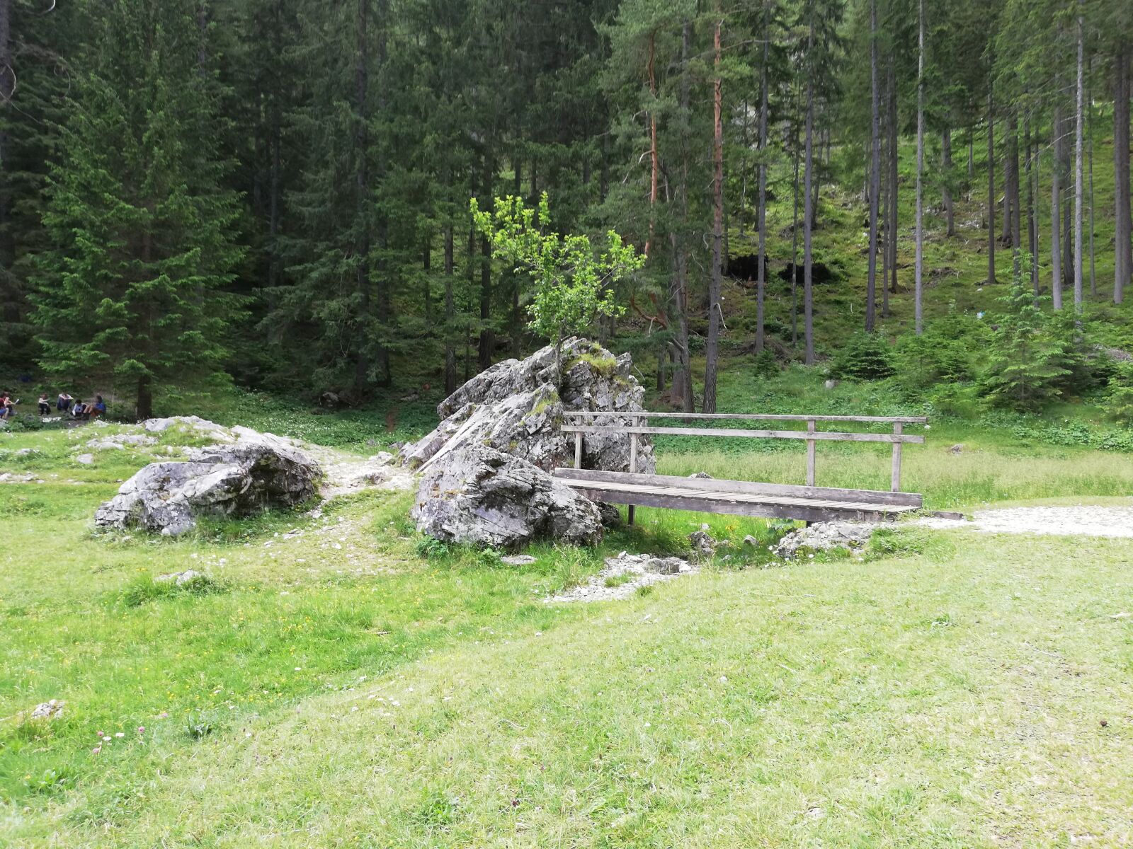 HUAWEI Mate 10 Lite sample photo. Hiking, bridge, stone photography