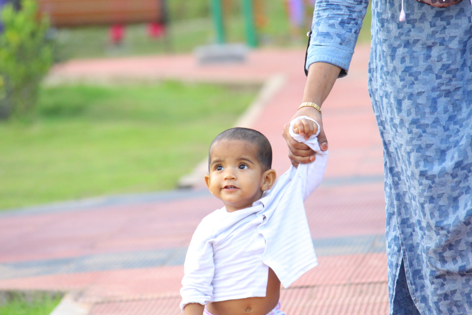 Canon EOS 700D (EOS Rebel T5i / EOS Kiss X7i) sample photo. Baby, smile photography