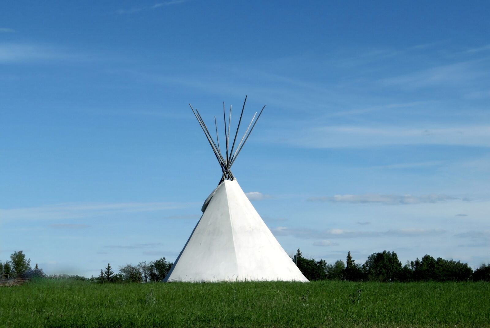 Canon PowerShot SX720 HS sample photo. Teepee, tent, indigenous photography