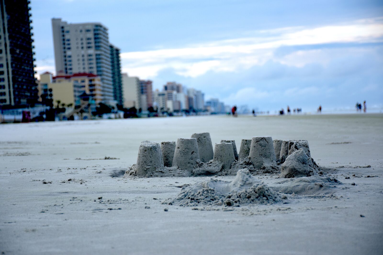 Nikon D7200 sample photo. Sand castles, beach, landscape photography