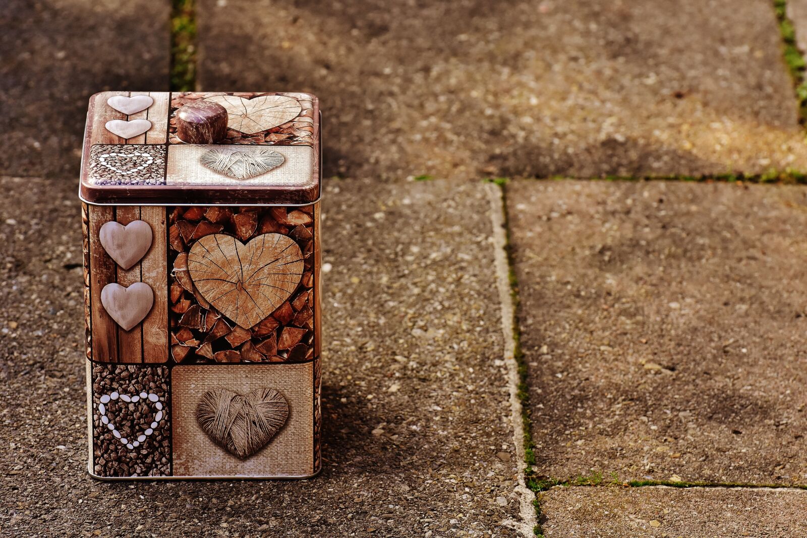 Nikon D7200 sample photo. Box, heart, love photography