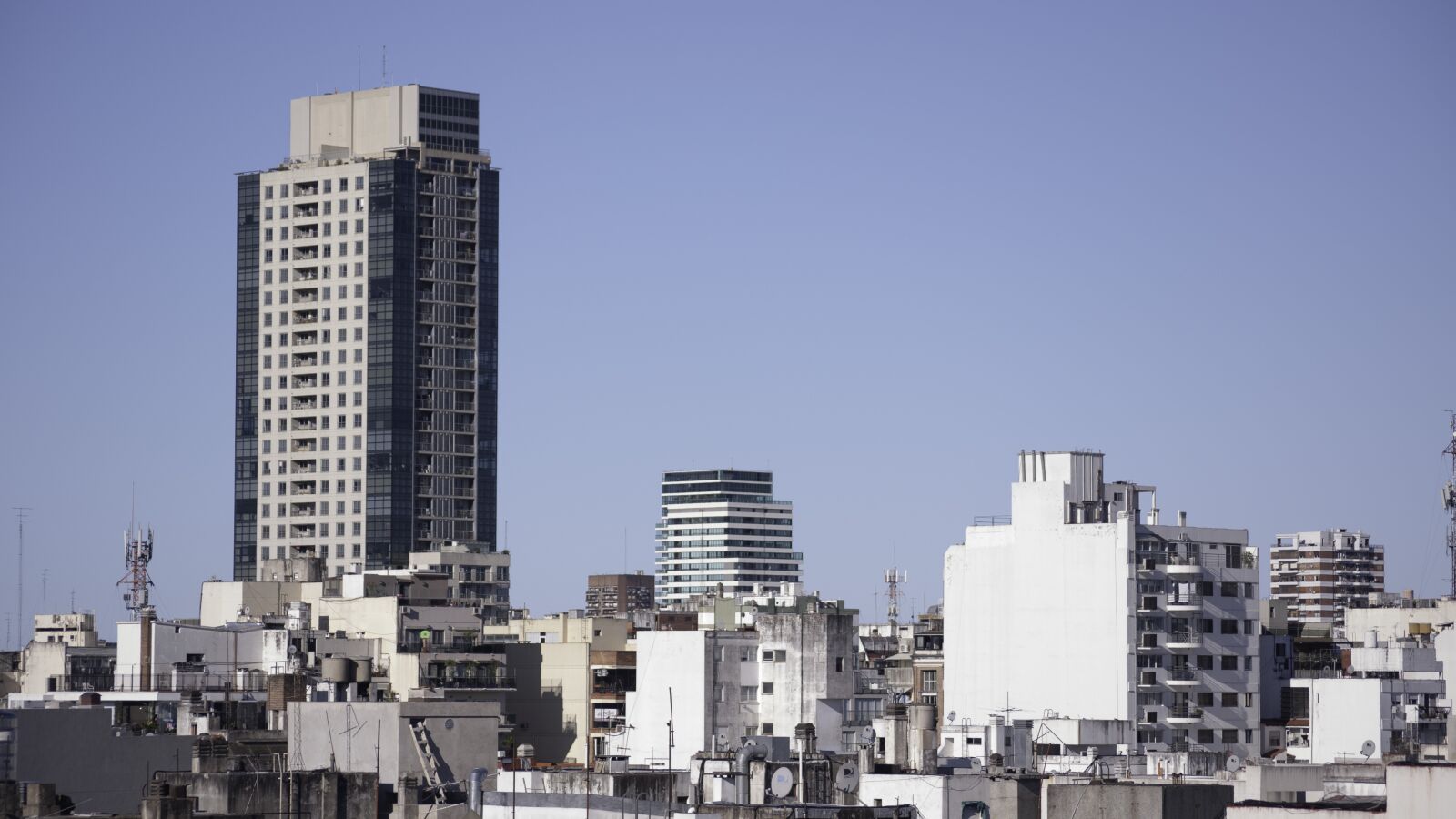 Nikon D5000 sample photo. Grating, city, danger photography