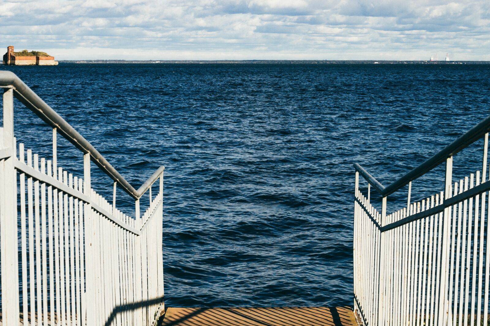 Canon EOS 70D + Canon EF 50mm F1.8 STM sample photo. Sea, autumn, nature photography