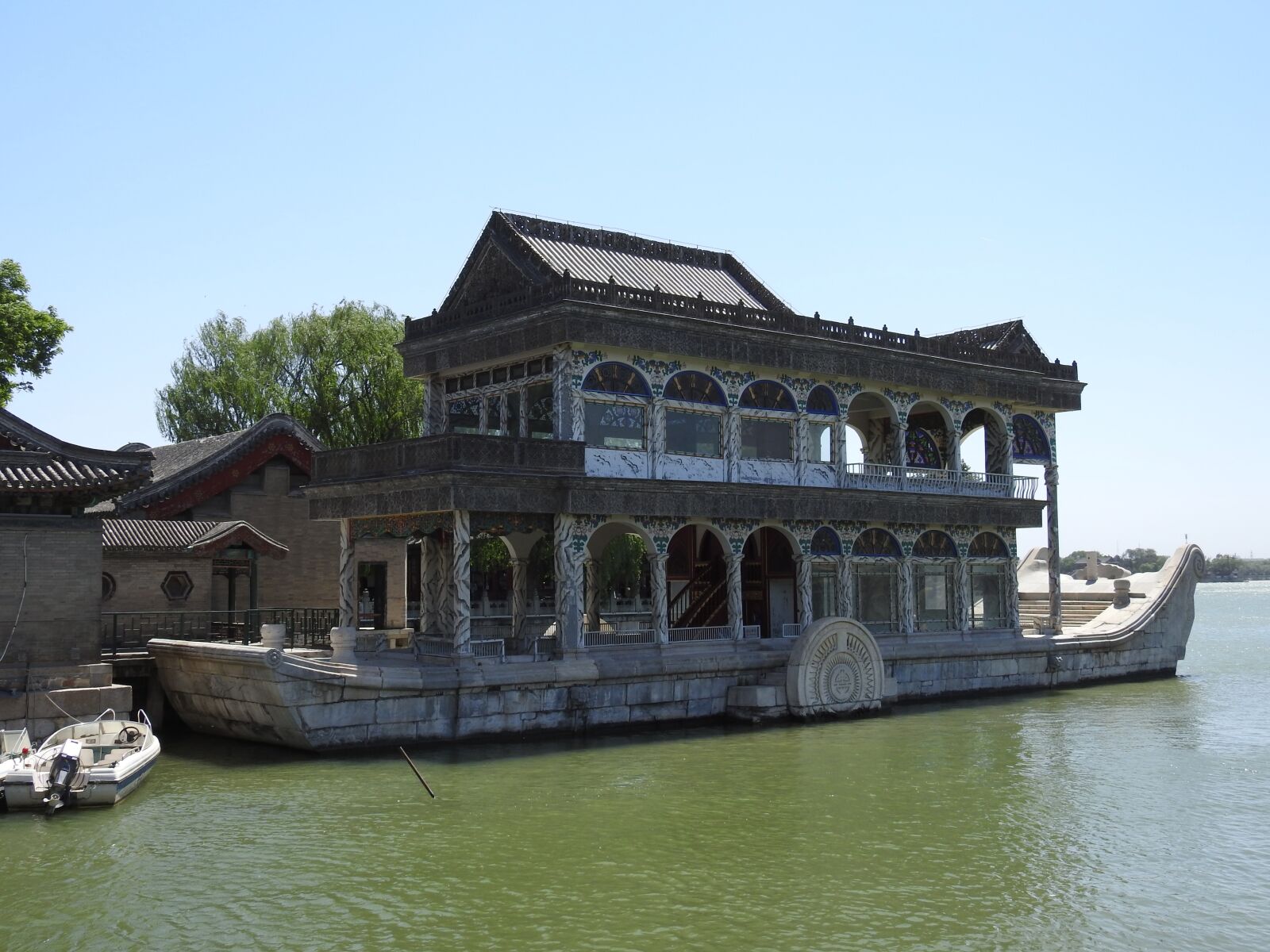 Nikon Coolpix P900 sample photo. Summer, palace, mamorschiff photography