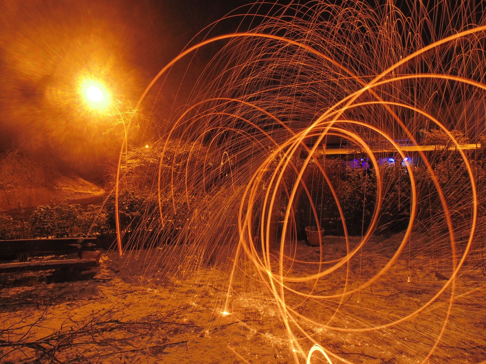 Sony Cyber-shot DSC-H200 sample photo. Long exposure, steel wool photography