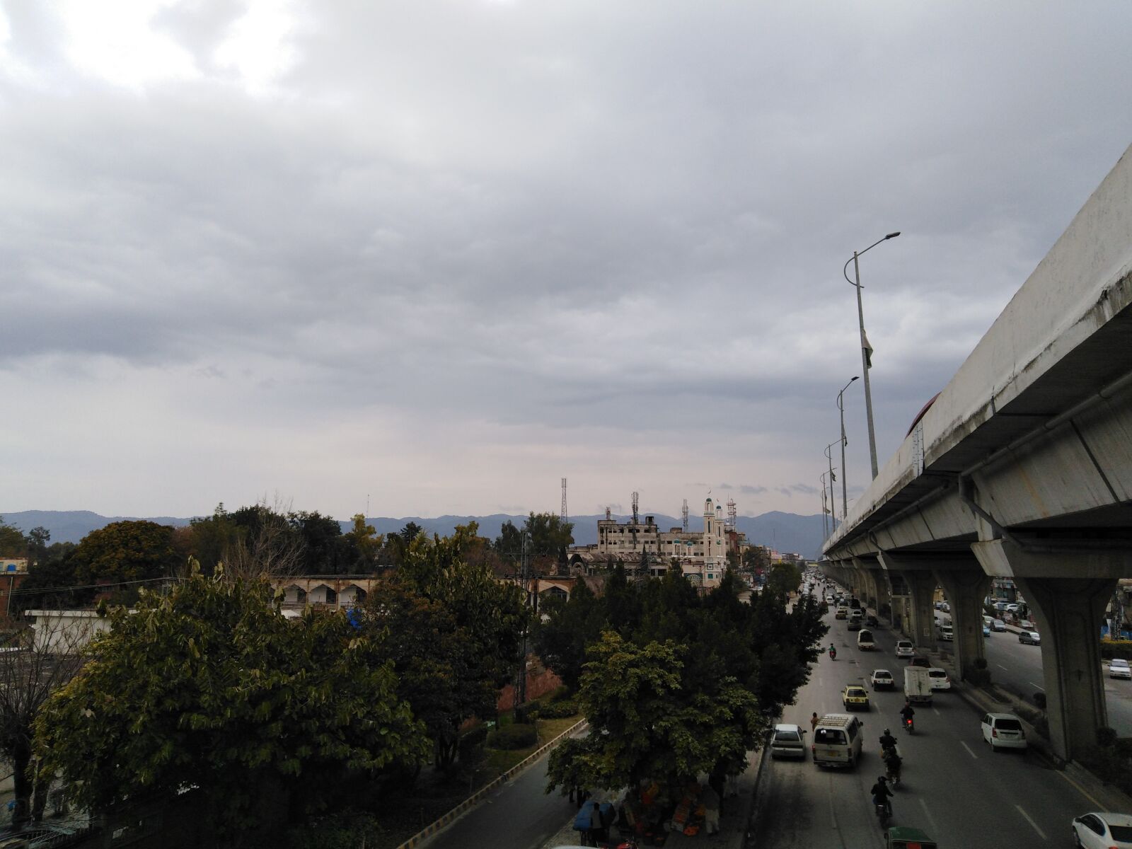 HUAWEI Y6 PRIME 2018 sample photo. Road scene, view, city photography