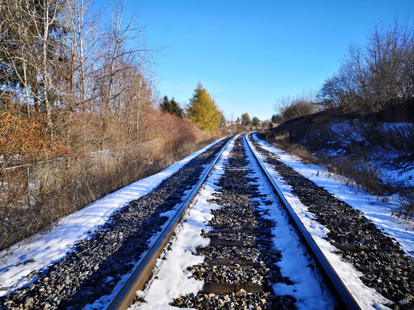 HUAWEI P20 Pro sample photo. Railway, snow, winter photography
