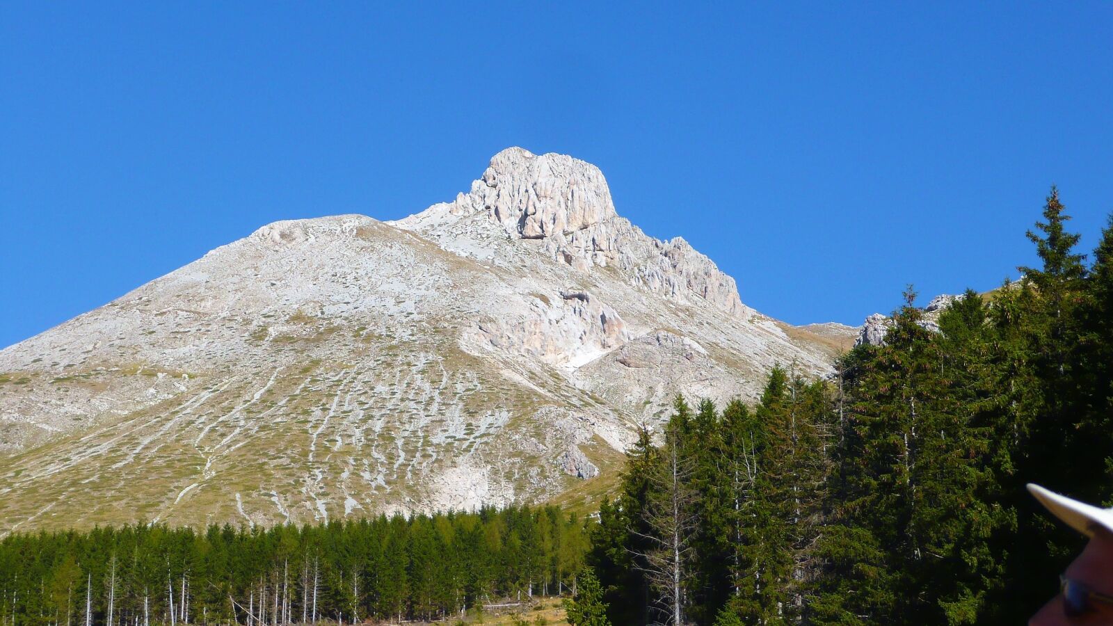 Panasonic DMC-TZ3 sample photo. Mountain, peak, landscape photography
