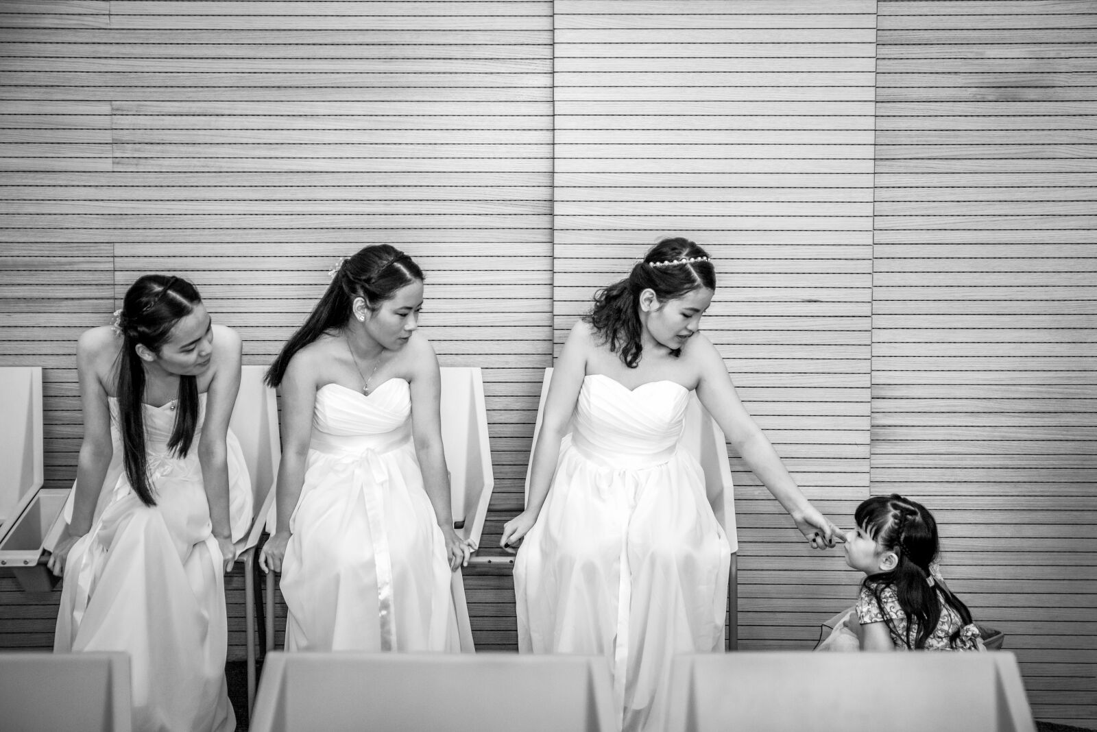 Nikon D750 sample photo. Bridesmaids, wedding, child photography