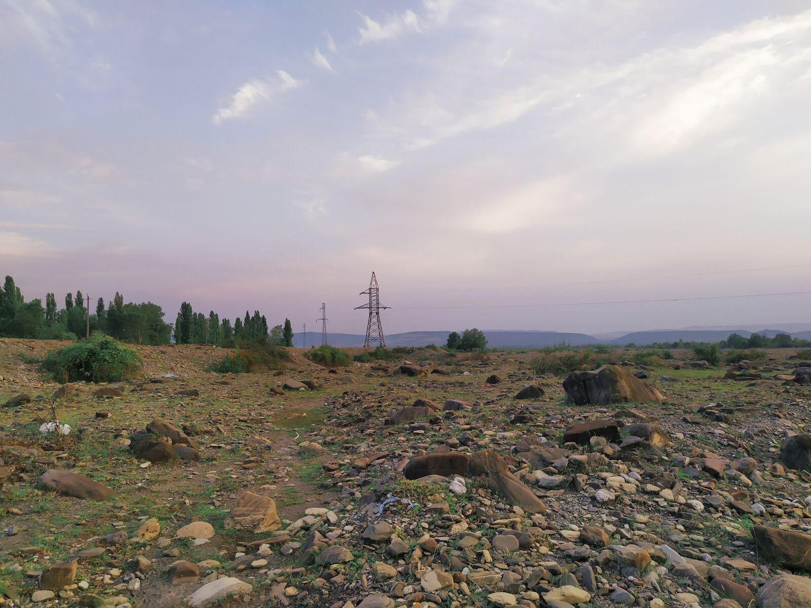 Xiaomi Redmi Note 7 sample photo. Forest, mount, river photography