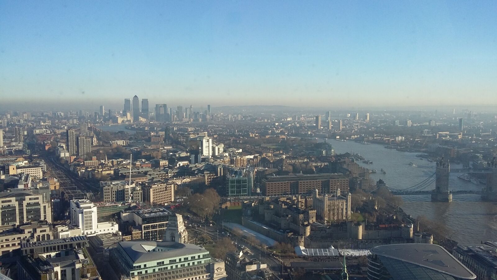 Samsung Galaxy A3 sample photo. London, scape, panorama photography