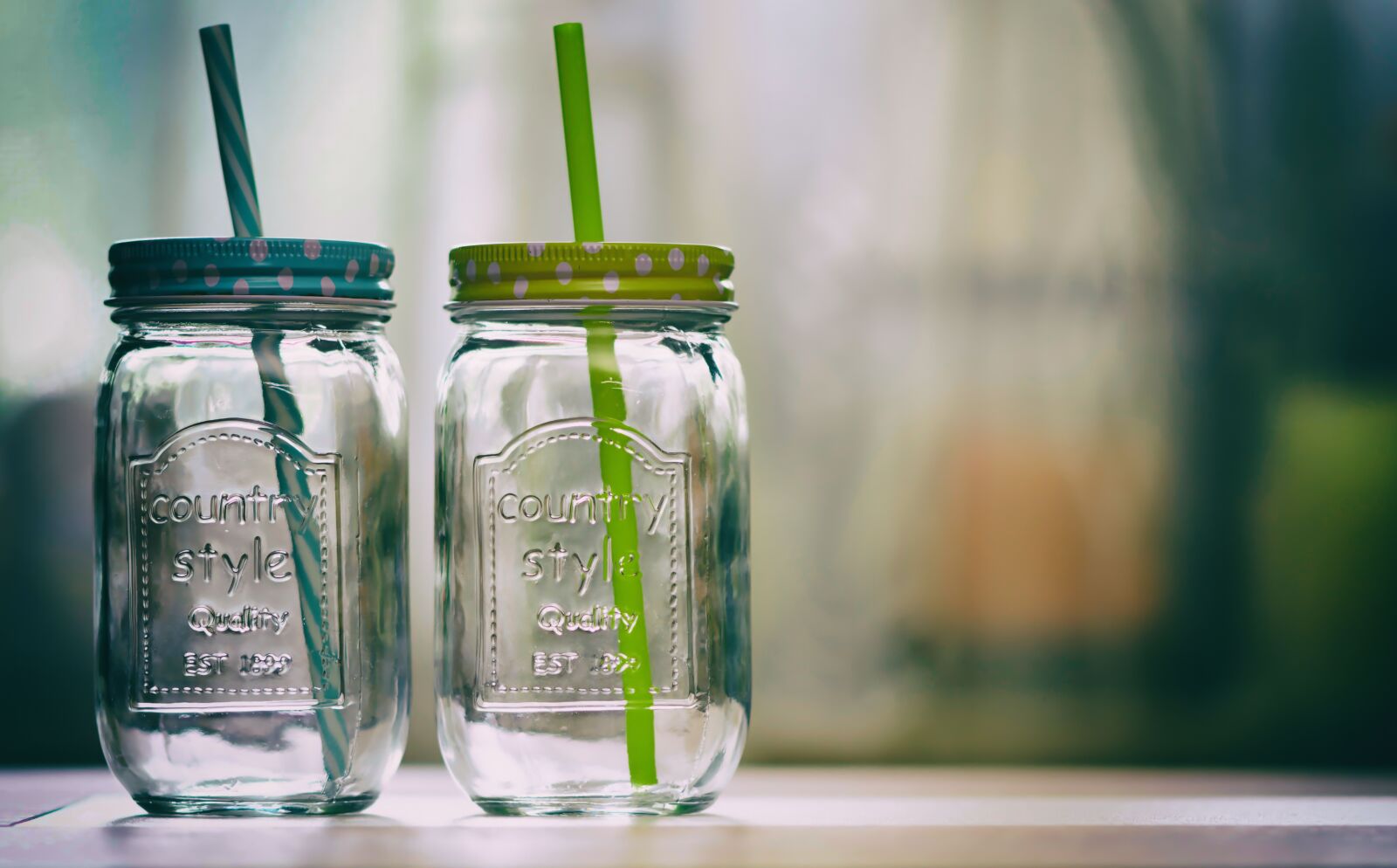Nikon D7200 sample photo. Drinking glasses, straw, drink photography