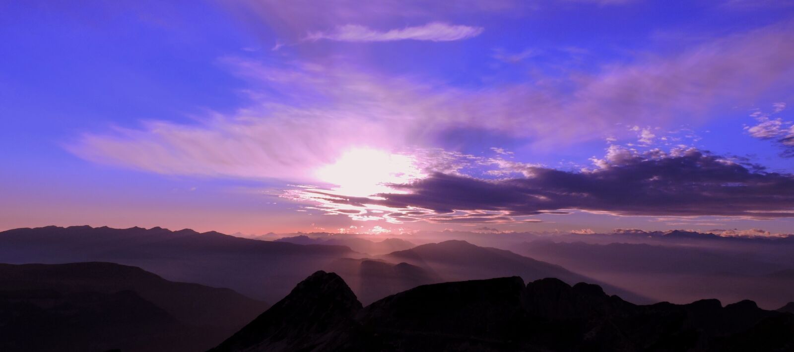 Nikon Coolpix P600 sample photo. Sunset, mountain, carega photography