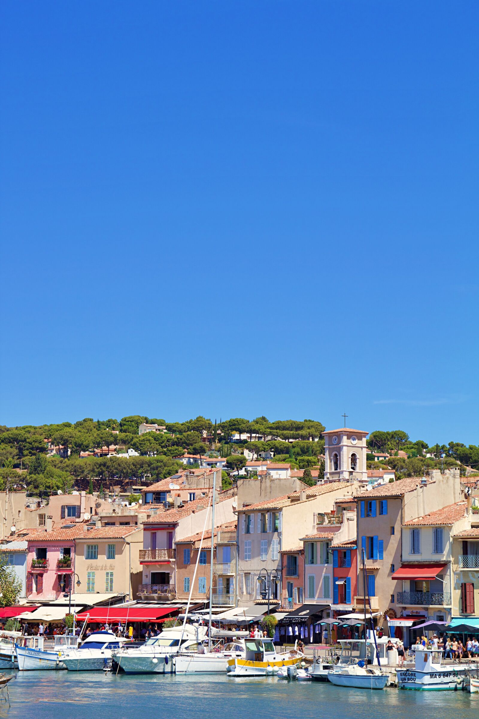 Canon EOS 600D (Rebel EOS T3i / EOS Kiss X5) sample photo. France, cassis, port photography