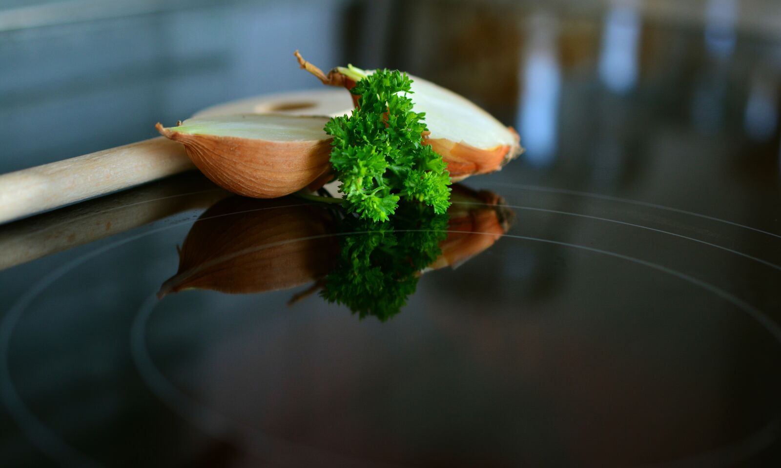 Nikon D5200 sample photo. Ceramic hob, cook, kitchen photography