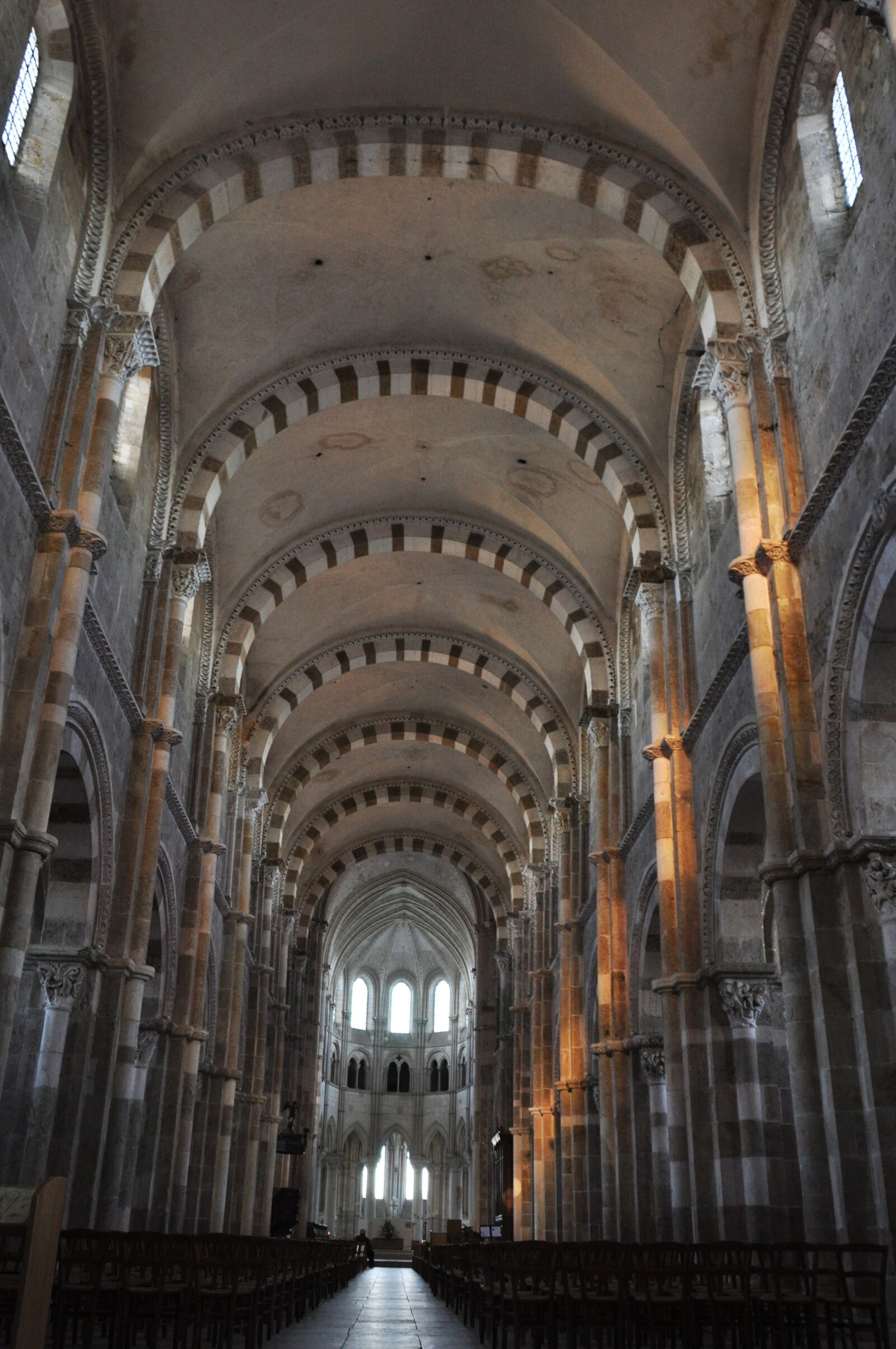 Nikon D90 sample photo. Architecture, romanesque art, abbey photography