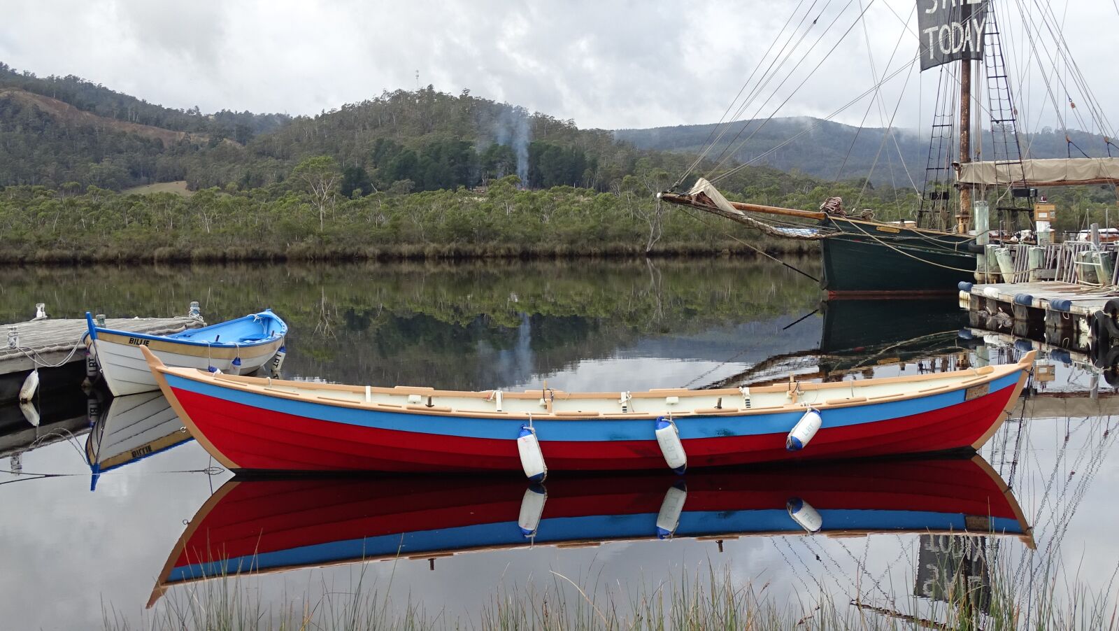 Sony Cyber-shot DSC-HX350 sample photo. Tasmania, boat, lake photography
