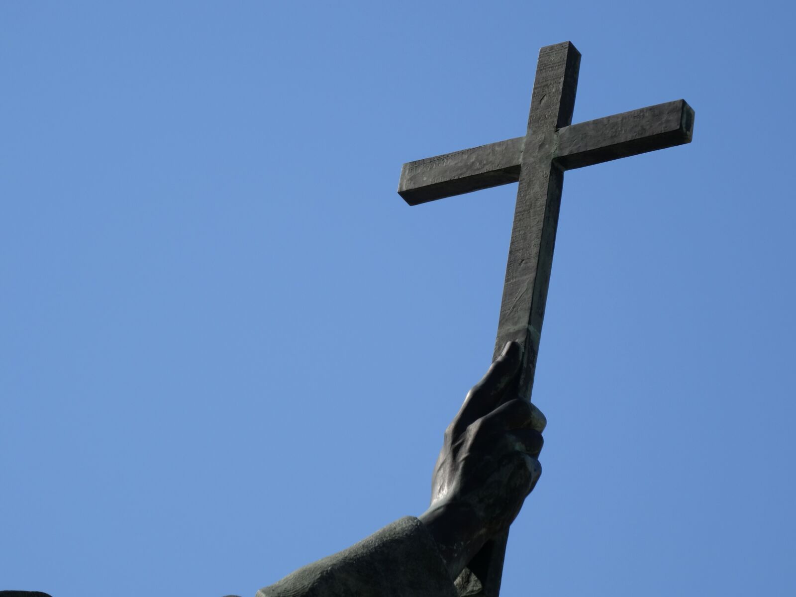 Sony DSC-HX50 sample photo. Cross, catholic, religion photography
