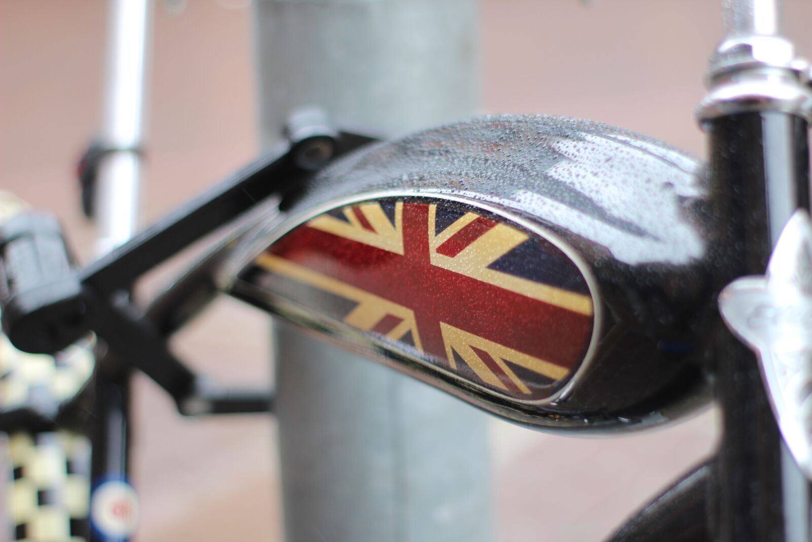 Canon EOS 1300D (EOS Rebel T6 / EOS Kiss X80) sample photo. England, flag, united kingdom photography
