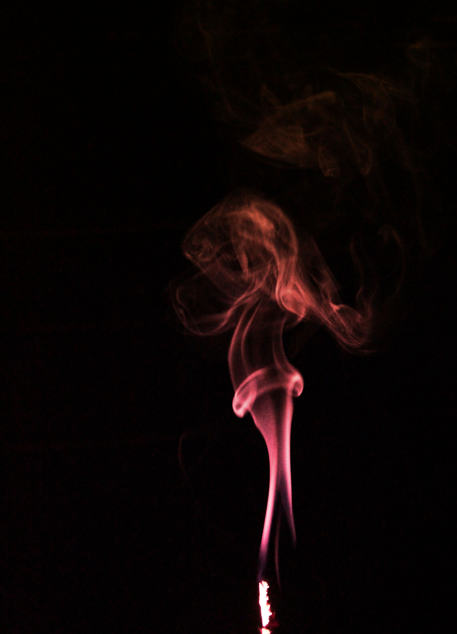 Canon EOS 1300D (EOS Rebel T6 / EOS Kiss X80) sample photo. Abstract, black, colored, smoke photography