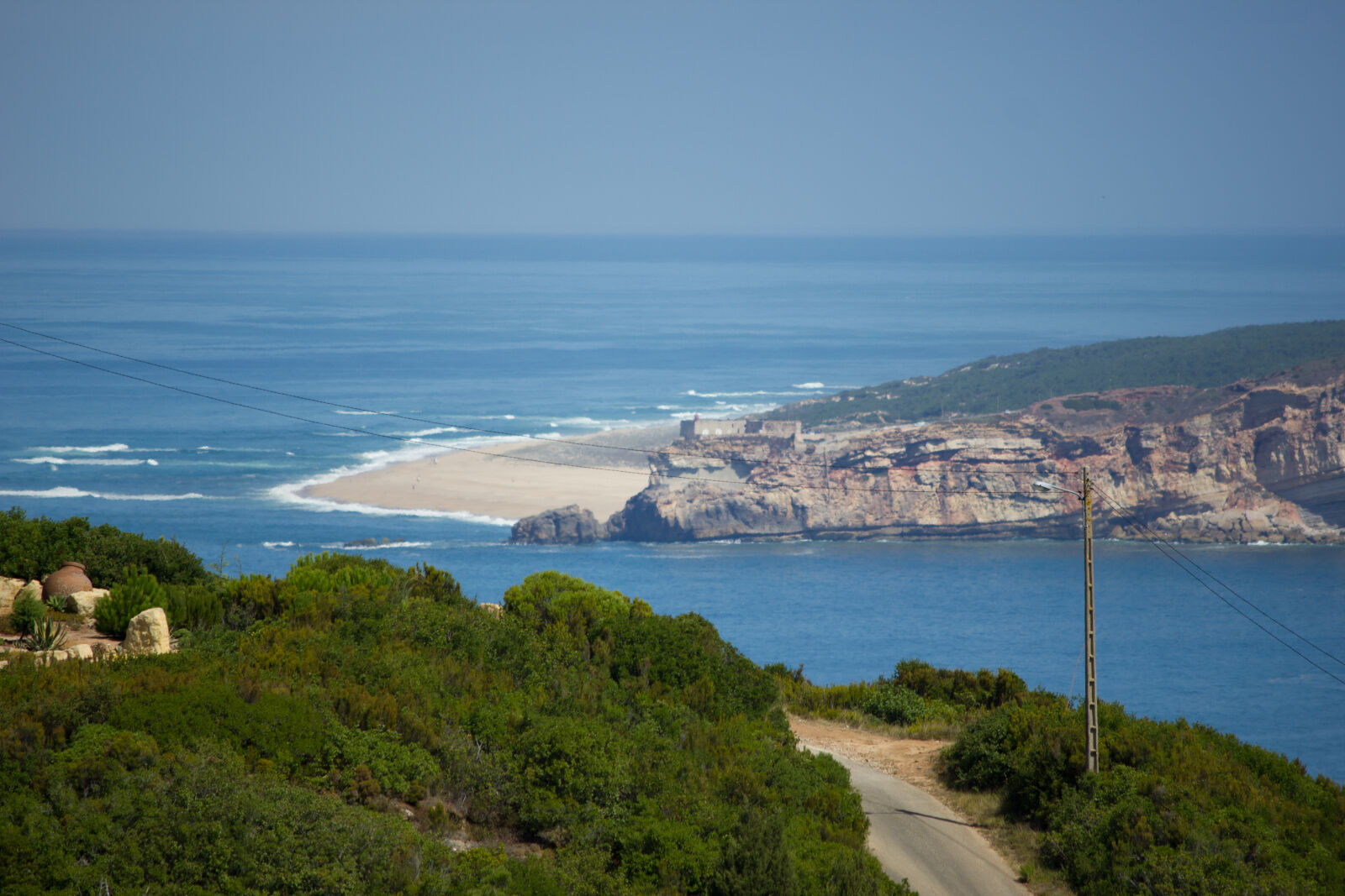 Canon EOS 550D (EOS Rebel T2i / EOS Kiss X4) + Canon EF-S 55-250mm F4-5.6 IS II sample photo. Nazare, portugal photography