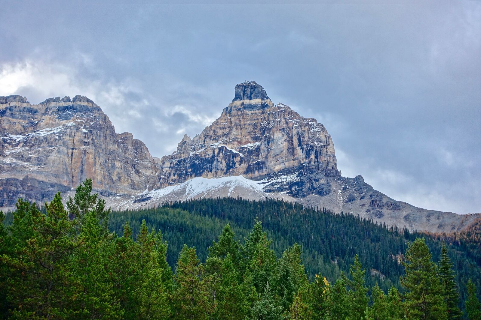 Sony Cyber-shot DSC-RX100 III sample photo. Mountains, rockies, canada photography