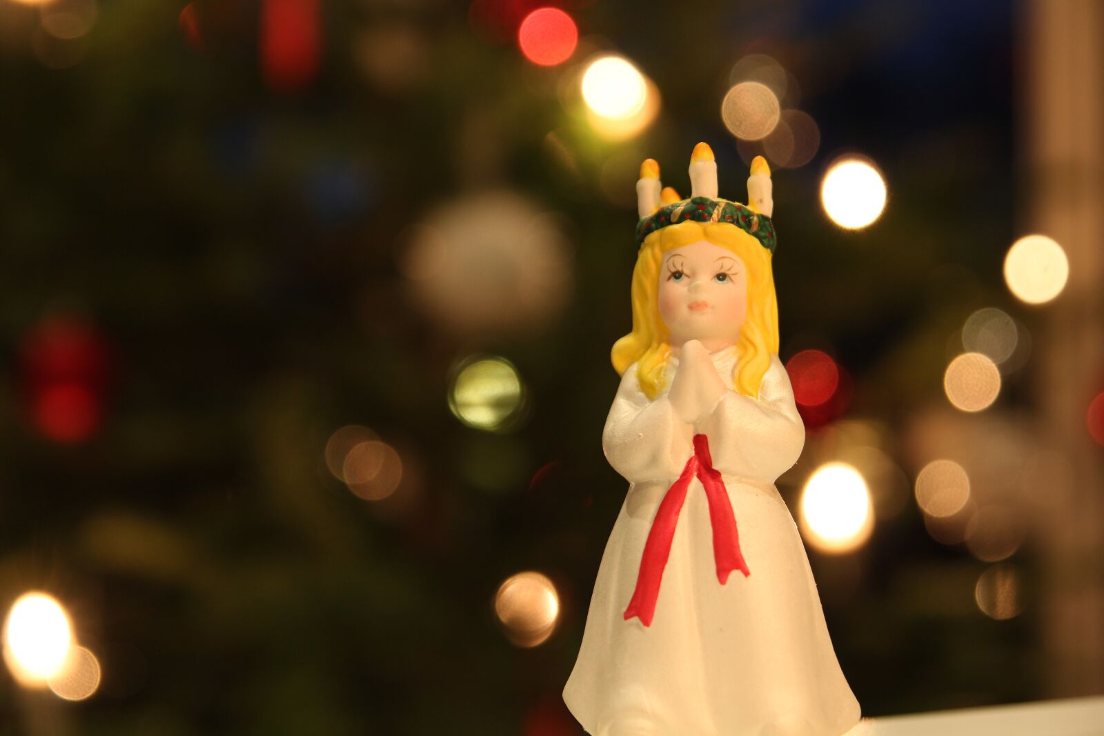 Canon EOS 550D (EOS Rebel T2i / EOS Kiss X4) sample photo. Lucia, christmas, christmas decorations photography