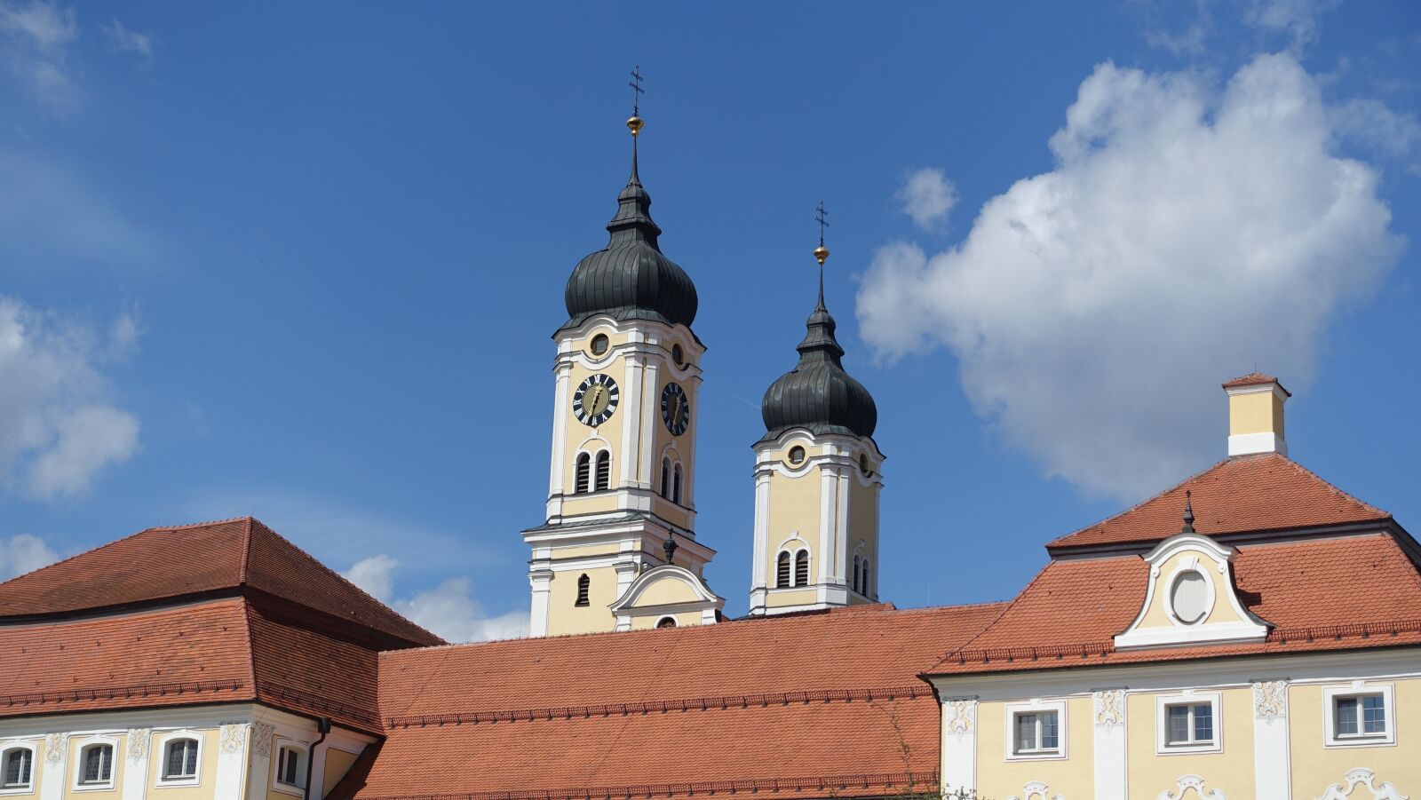 Sony Cyber-shot DSC-RX100 III sample photo. Steeple, roggenburg, baroque photography
