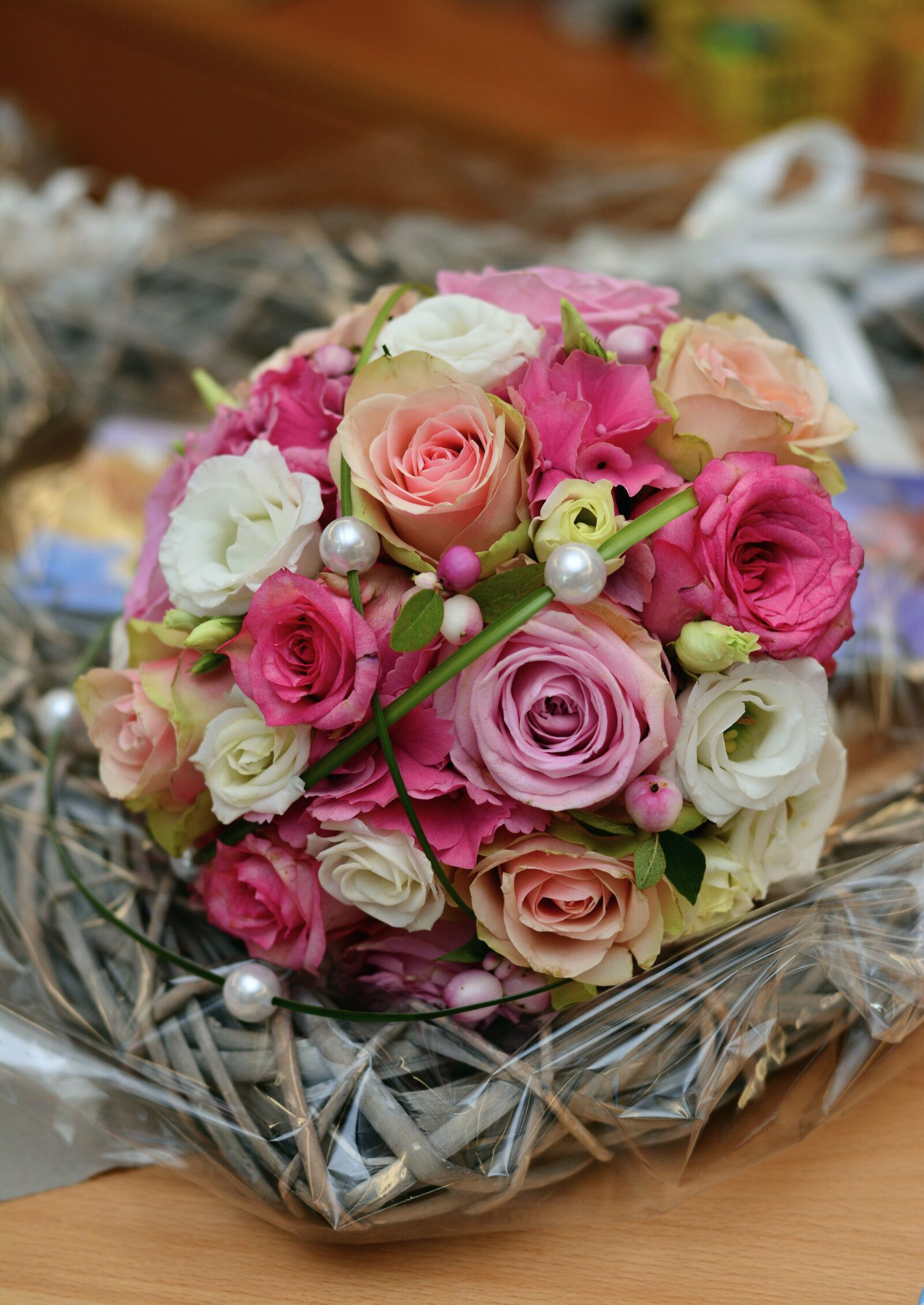 Nikon D5200 sample photo. Bridal bouquet, roses, wedding photography