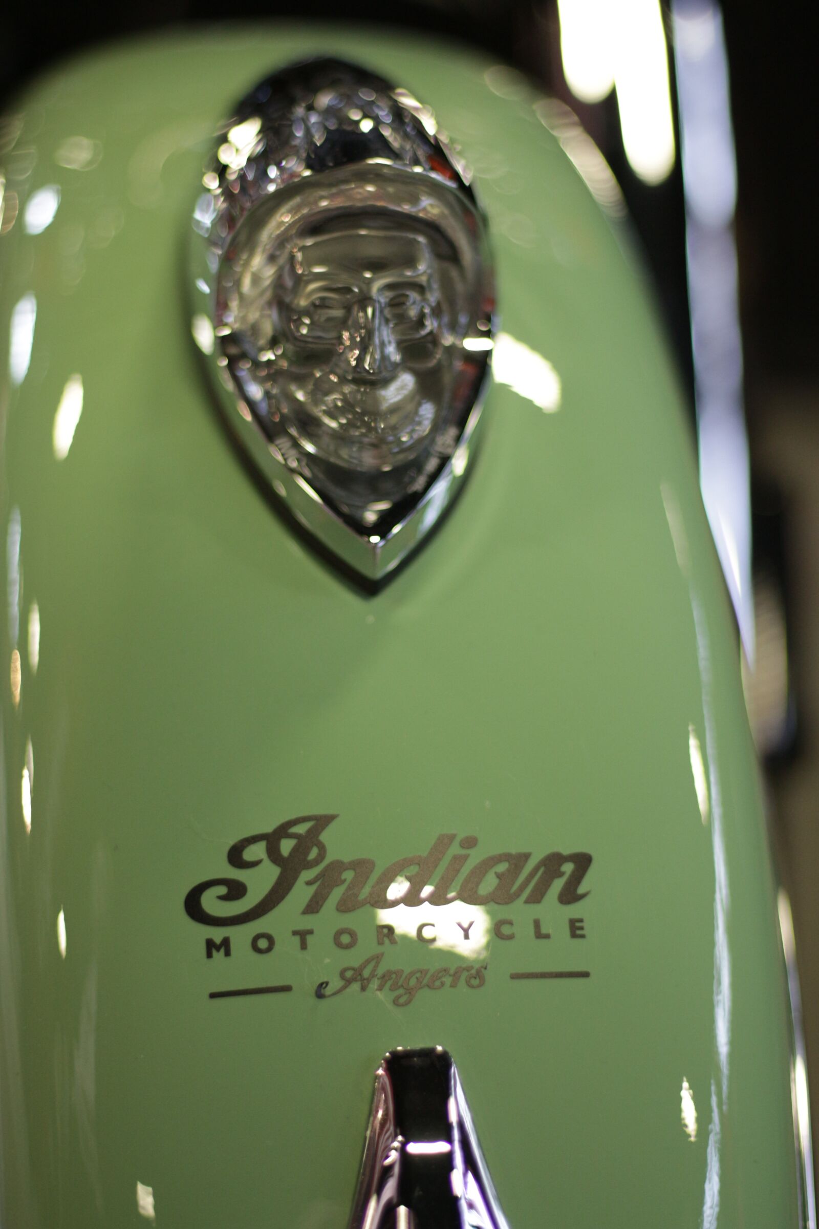 Canon EOS 700D (EOS Rebel T5i / EOS Kiss X7i) + Canon EF 50mm F1.8 STM sample photo. Indian, motorcylcle, car photography